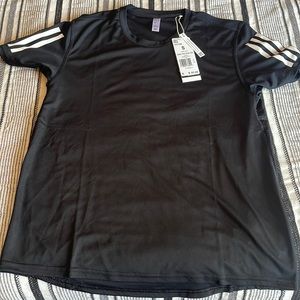 Adidas women’s on the tee run black